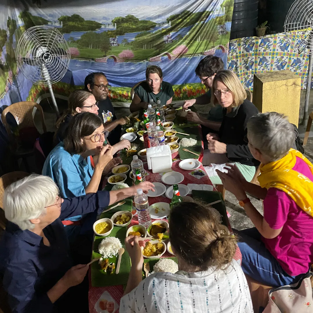 Kolkata Cooking Class with a Local Chef – Learn Authentic Bengali Recipes